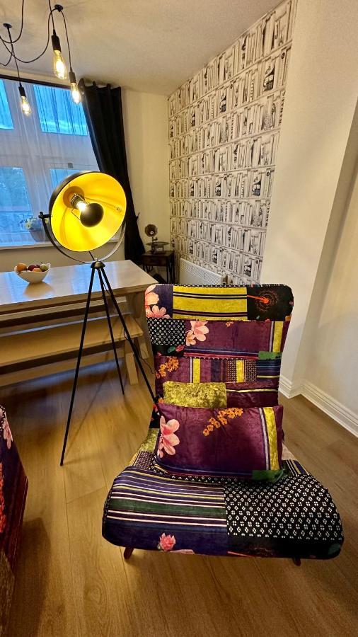 폰티풀 Stylish & Cosy - Flat 6, Osborne Road 아파트 외부 사진